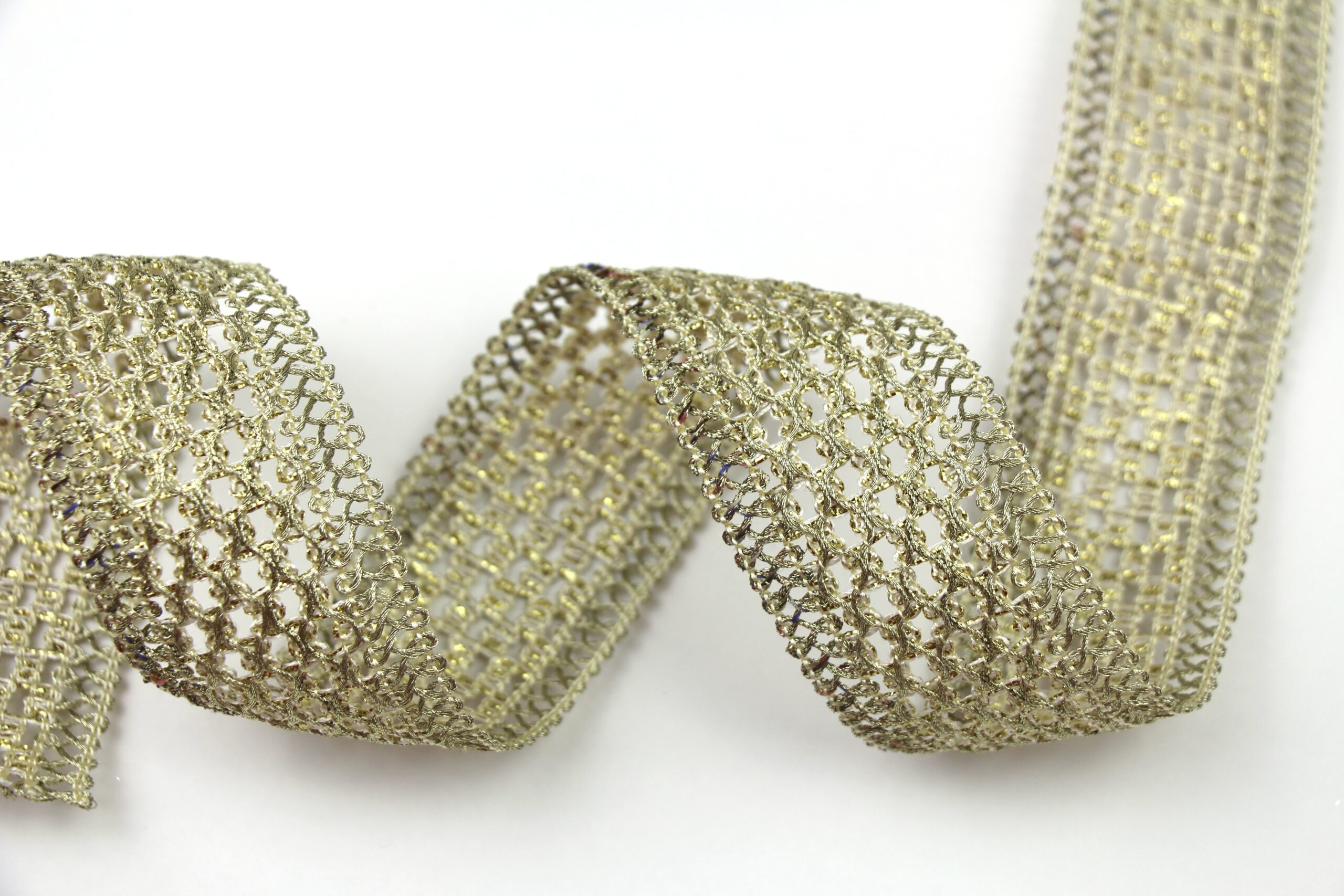 Gold Chain Lace