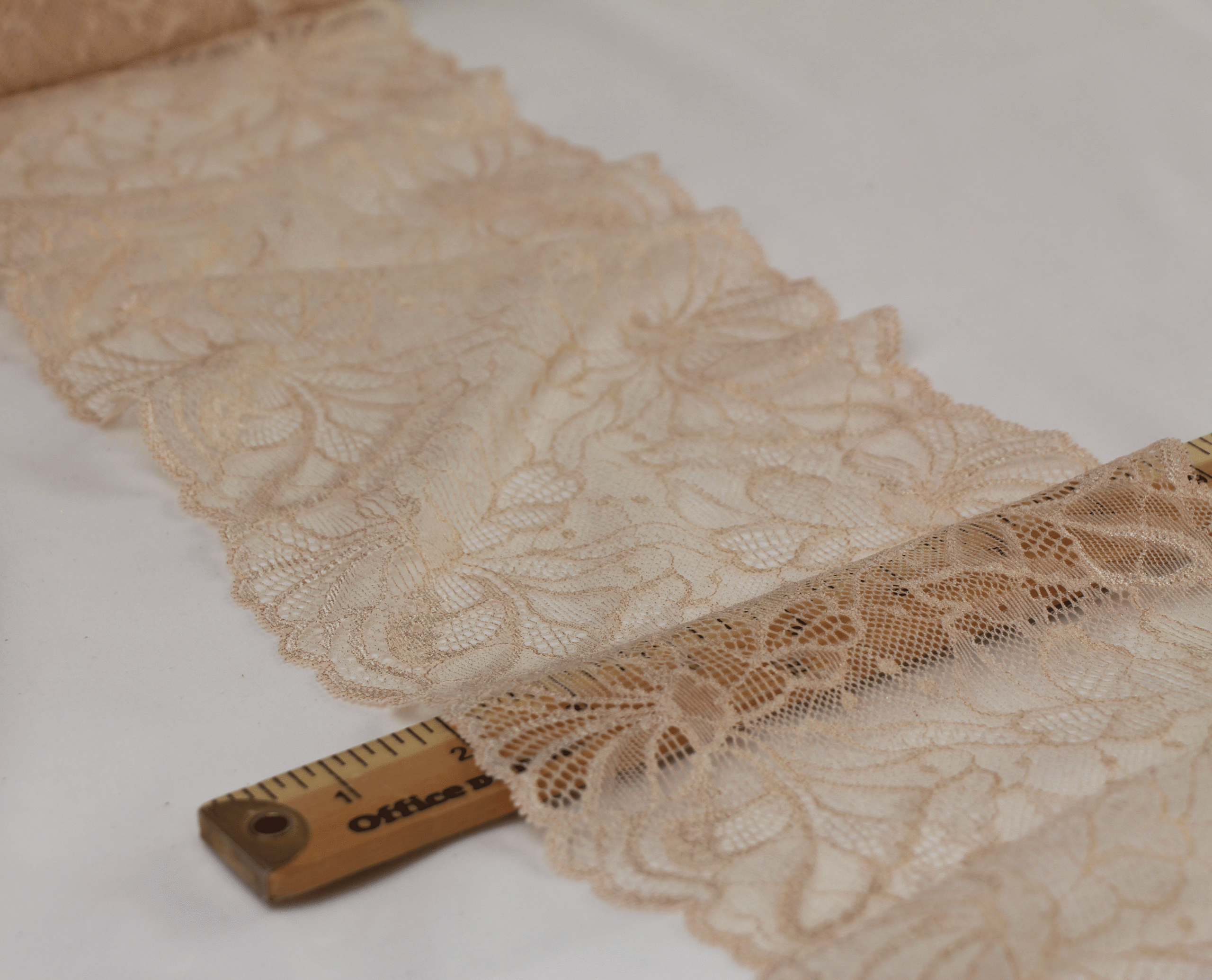 Shiny Pink Sahara Lace